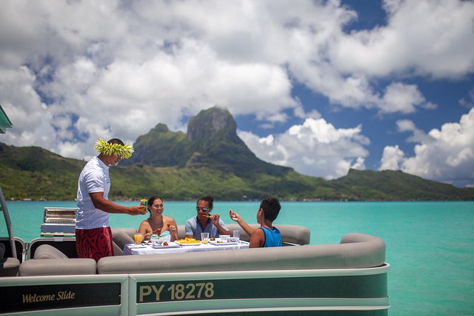 Toa Boat Bora Bora Private Lagoon Tour With Lunch on Ambassador Boat - Boat Amenities