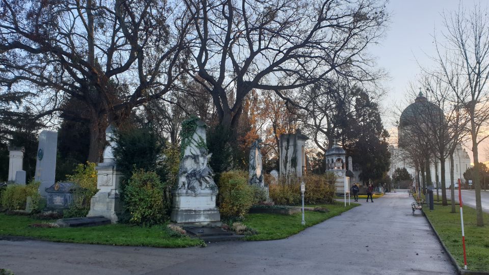 Vienna: Guided Walking Tour of the Central Cemetery - Common questions