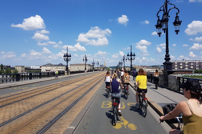 Bordeaux Essentials Sightseeing Bike Tour With a Local Guide - Additional Tour Details