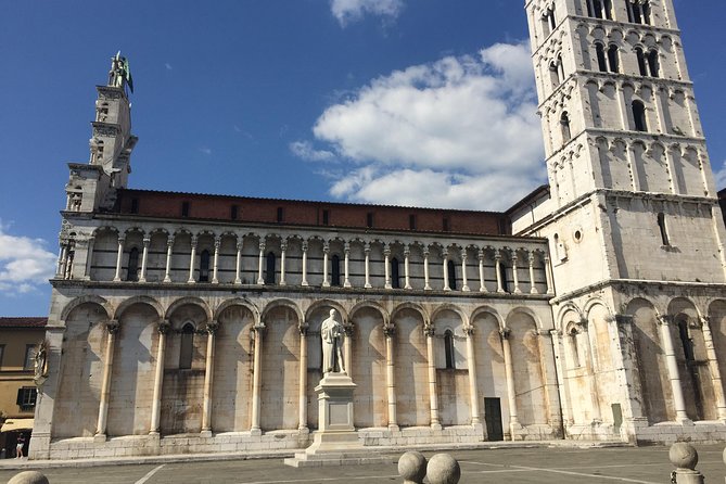 Discover Lucca's Secrets on a Guided Walking Tour - Booking Details