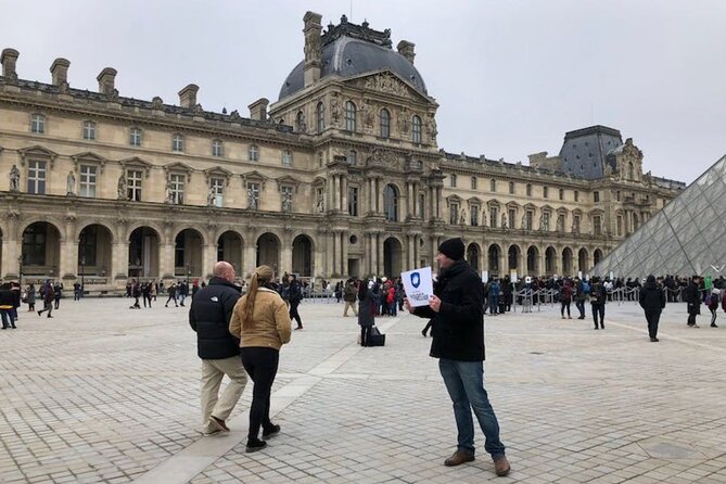 Louvre Museum: Guided Tour at Closing Time With Mona Lisa - Common questions