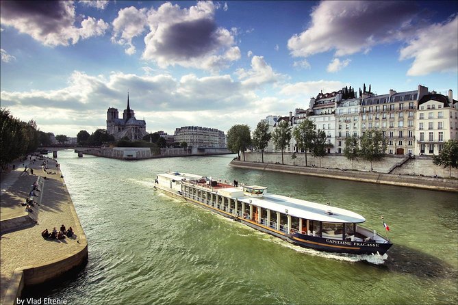 Paris Capitaine Fracasse 3 Course Seine River Dinner Cruise - Common questions