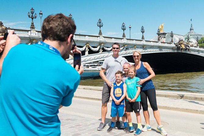 Paris Highlights Bike Tour: Eiffel Tower, Louvre and Notre-Dame - Customer Support and Cancellation Policy