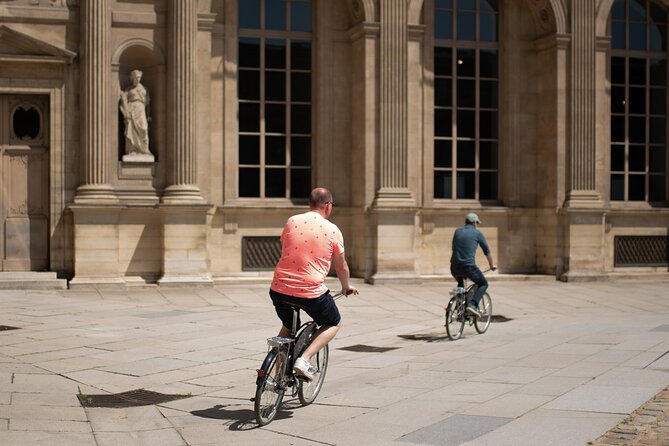 Paris Monuments Small Group Bike Tour - Booking Information