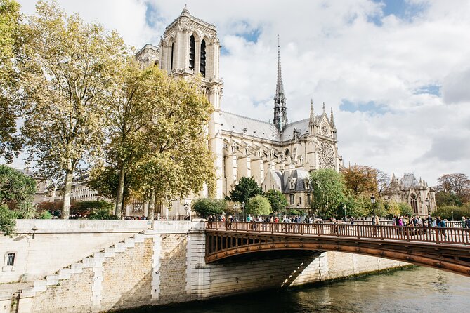 Private Historical Tour of Notre Dame - Common questions