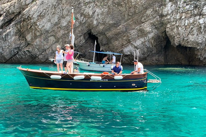 Boat Tour in Capri Italy - Common questions