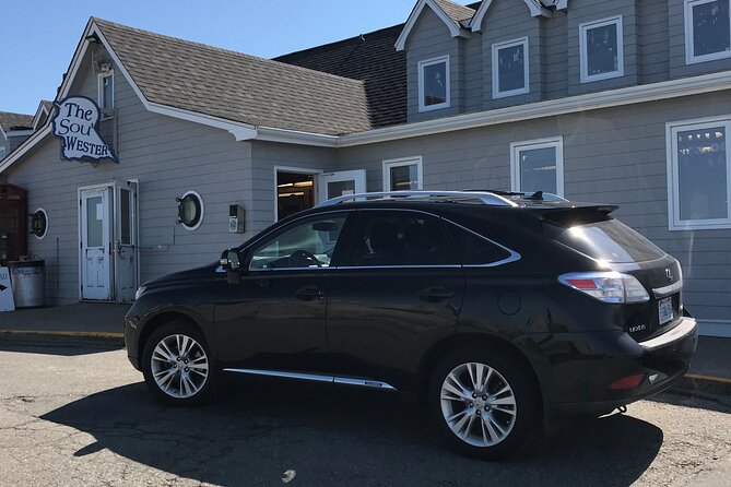 Private Tour in Halifax by a Luxury Vehicle With Informative Guide - Logistics and Pickup Information