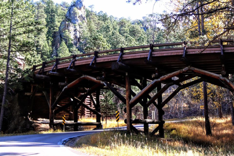 Rapid City: Mt Rushmore Custer State Park & Crazy Horse - Common questions