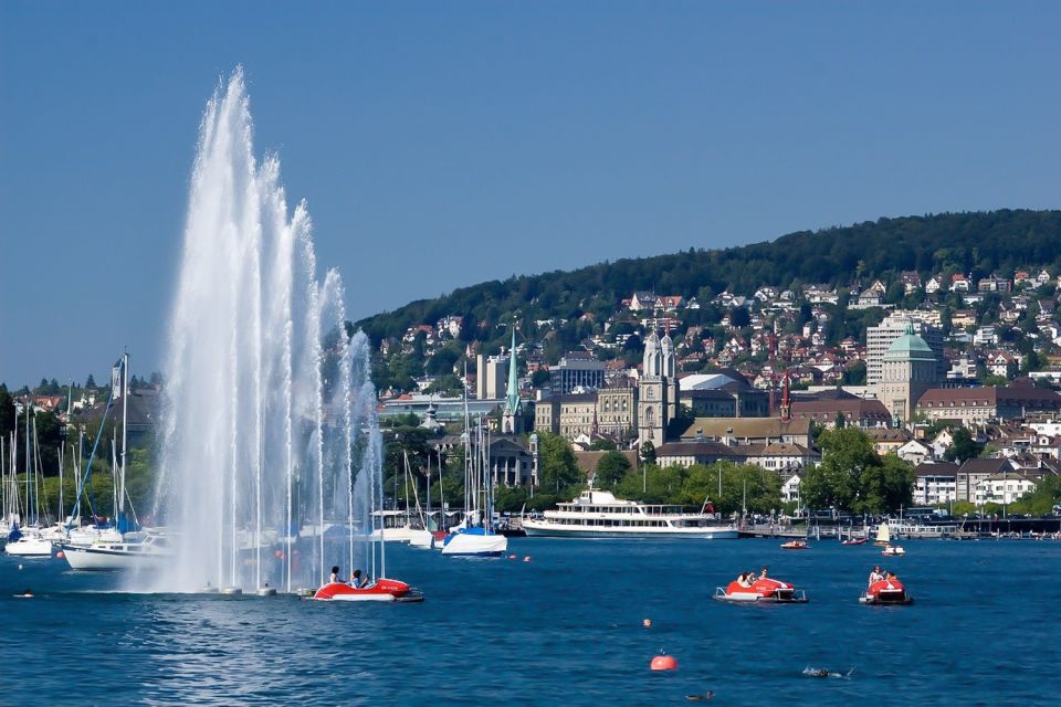 Zürich: 2-Hour Sightseeing Bus Tour - Common questions