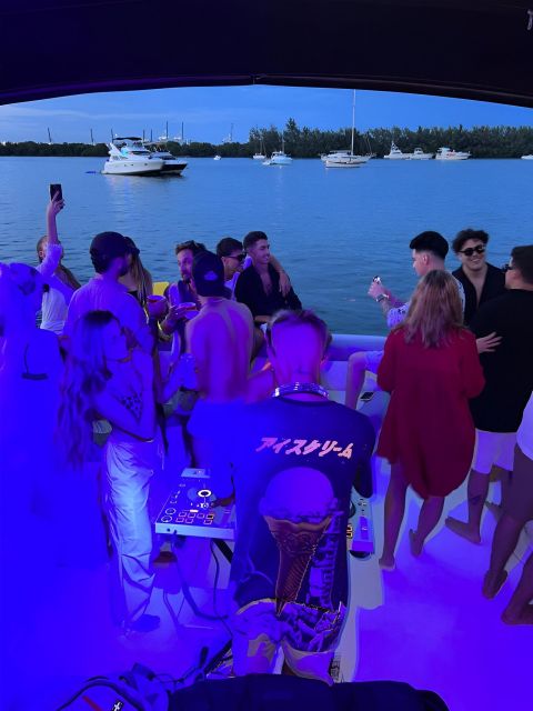 Miami: Nightlife & Party in Biscayne Bay With Champagne - Common questions