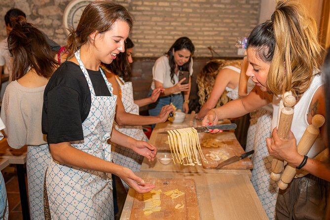 A Small-Group Pasta and Gelato Making Class in Rome - Key Points