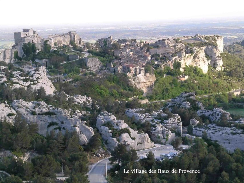 Arles, Saint-Rémy & Les Baux De Provence: Guided Tour - Key Points