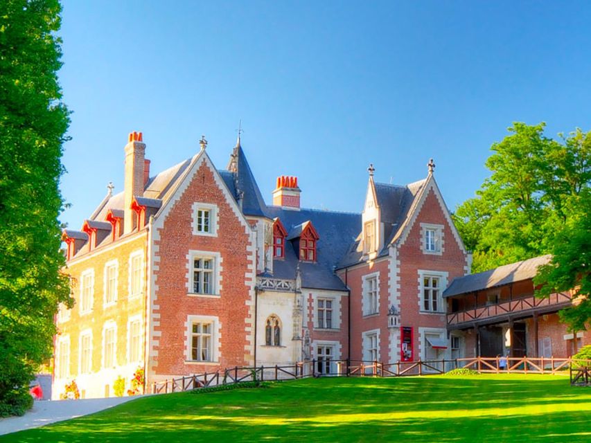 Chateau Loire Tour - Key Points