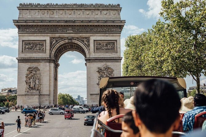 Discover Paris in 1 Hour: Fun and Efficient 2CV Tour - Key Points