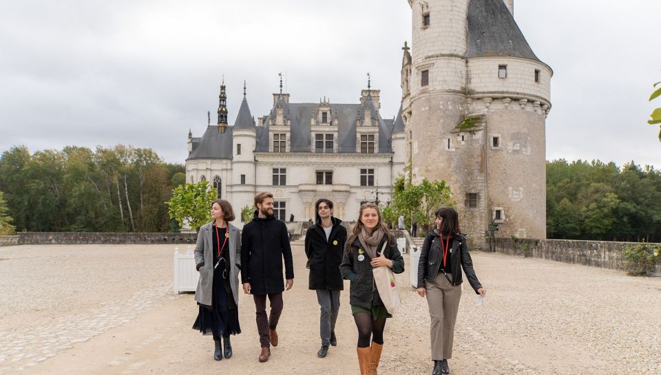 From Paris: Small-Group Tour of Loire Castles - Key Points