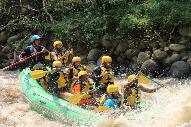 La Fortuna Small-Group Balsa Whitewater Rafting - Key Points