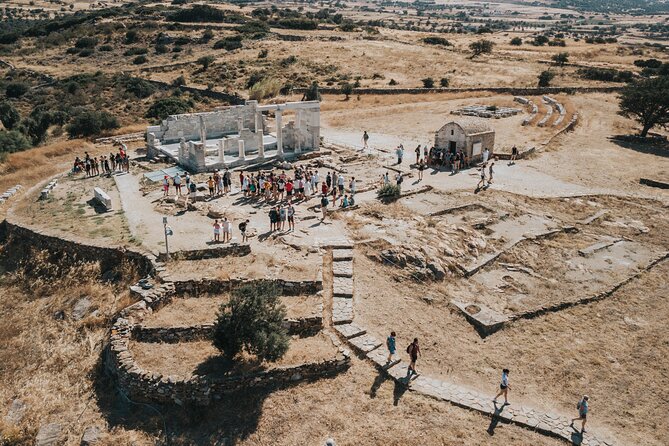 Naxos Highlights Bus Tour With Free Time for Lunch and Swimming - Key Points