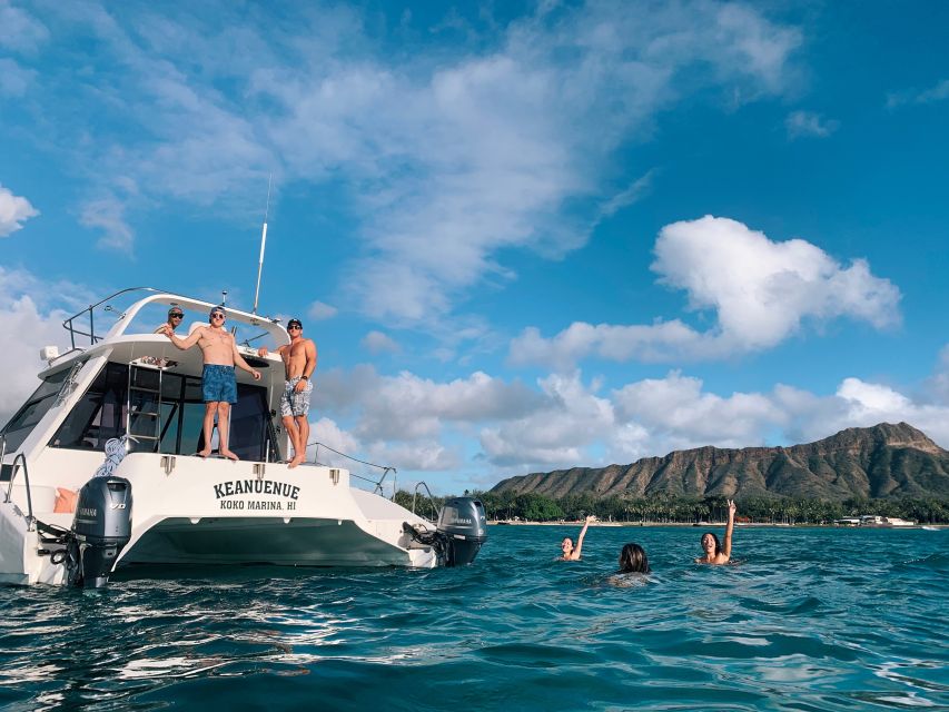 Oahu: Private Catamaran Sunset Cruise With a Guide - Key Points