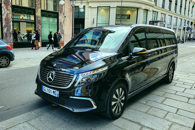 Paris: Charles De Gaulle Private Lux Airport Arrival Transfer - Key Points