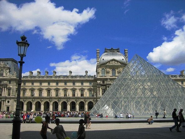 Paris City Center & Louvre Tour Reserved Entry Included! - Semi-Private 8ppl Max - Key Points