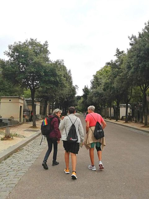 Paris: LGBTQ Tour of Père Lachaise Cemetery - Key Points