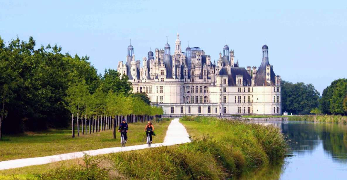 Paris: Loire Valley Chambord Castle, Wine Tasting & Lunch - Key Points