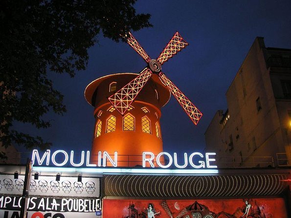 Paris Moulin Rouge Dinner Show With Transport - Key Points