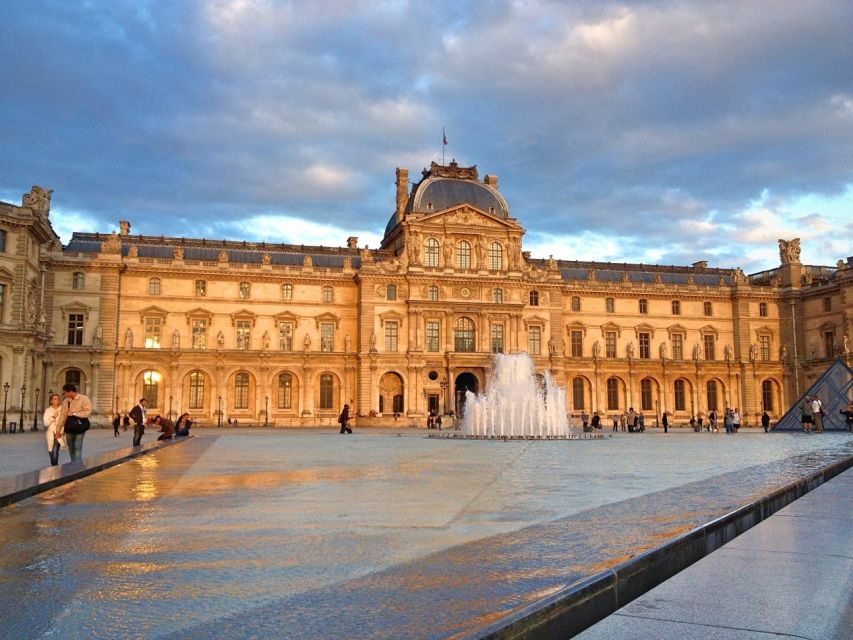 Paris: Private Guided Tour and Transfer to Airport - Key Points