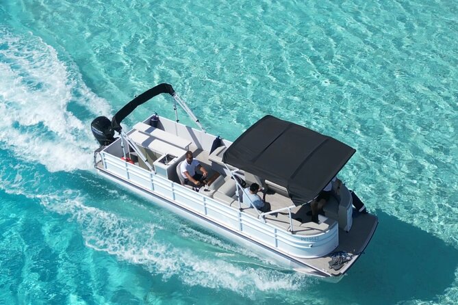 Private Lagoon Tour on a Prestigious Pontoon Boat in Bora Bora - Key Points