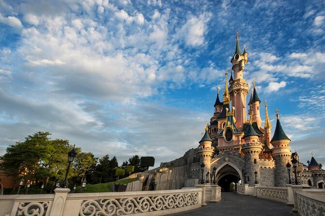 Private Transfer From CDG or ORY Airport to Disneyland Paris - Key Points