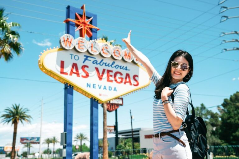 Professional Photoshoot at the Welcome to Las Vegas Sign!