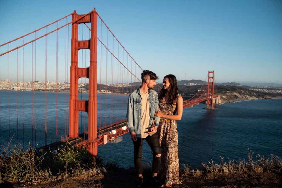 San Francisco: Professional Photoshoot at Golden Gate Bridge - Key Points