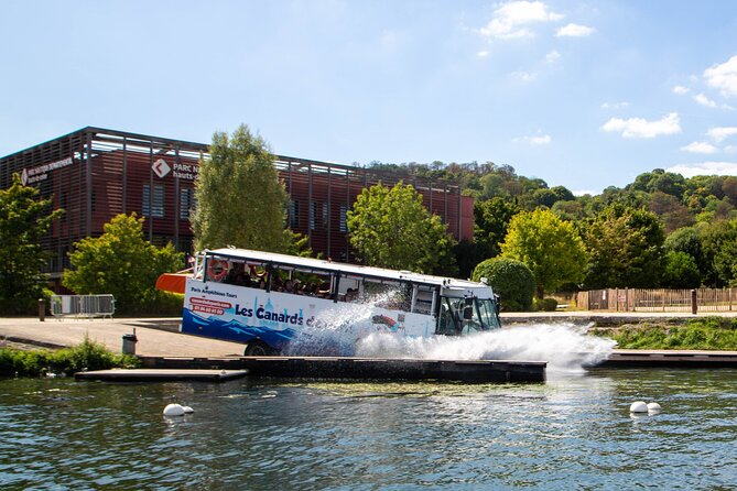 Tours of Paris and the Hauts-de-Seine in an Amphibious Bus - Key Points