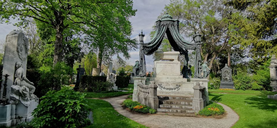 Vienna: Private Central Cemetery and Church Walking Tour - Key Points