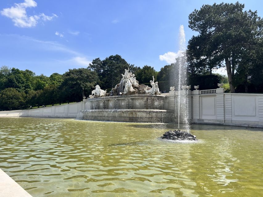 Vienna: Schönbrunn Palace and Gardens Guided Tour - Key Points