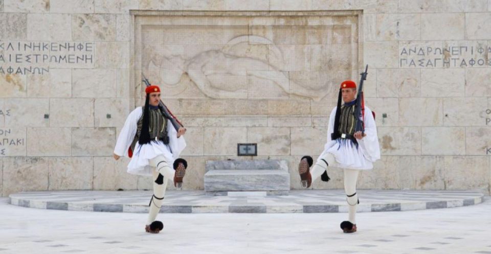 4 Hours - Athens & Acropolis Highlights Private Tour - Itinerary