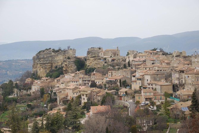 A Day in Provence Small Group Tour From Marseille
