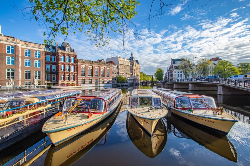 Amsterdam: Insta-Perfect Walk With a Local - Tour Booking Information