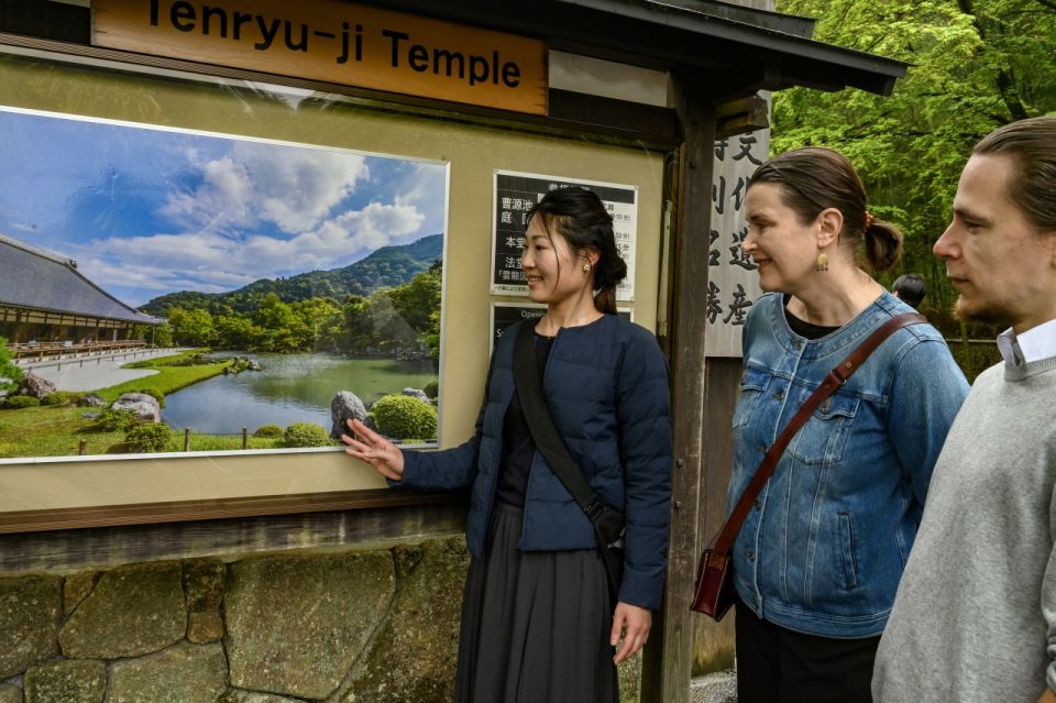 Arashiyama: Bamboo Grove and Temple Tour - Activity Details