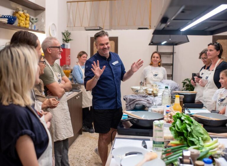 Athens: Food Market Shopping & Vegan Cooking Class With Meal