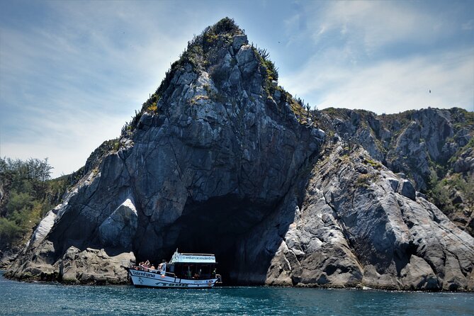 Boat Trip Valentyna Boat One Floor Arraial Do Cabo