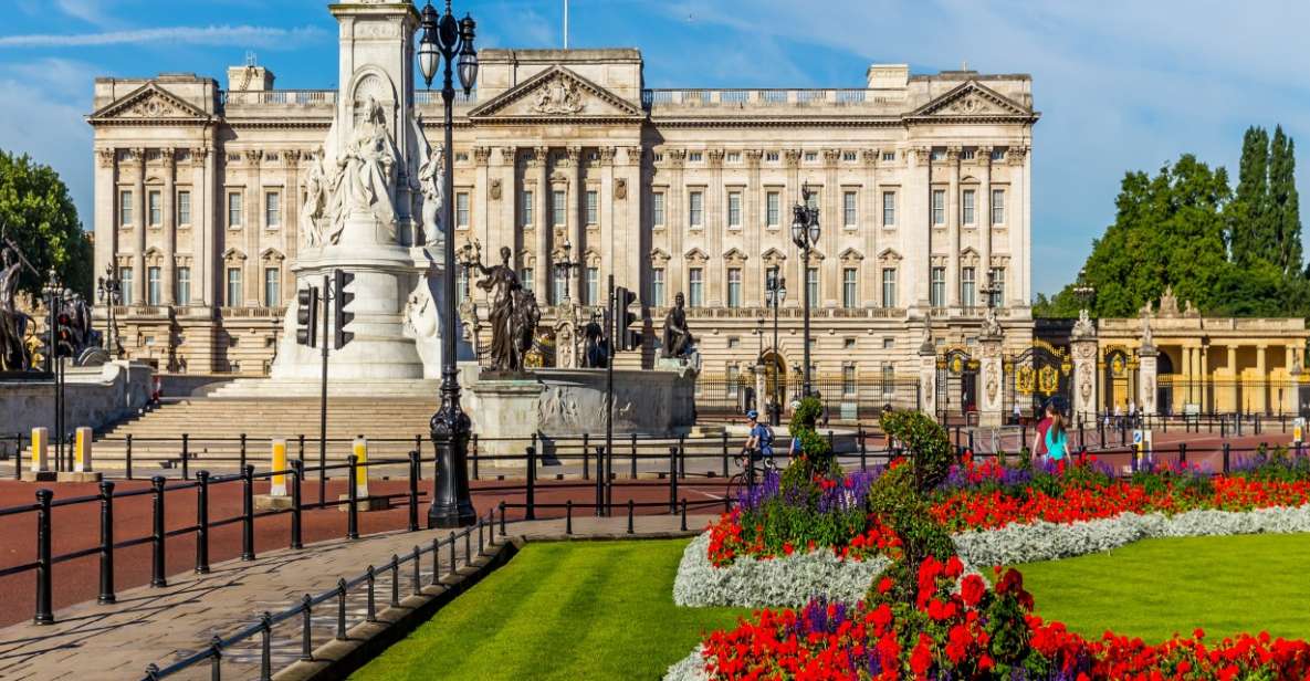 Buckingham Palace Exterior and Royal History Private Tour - Tour Details