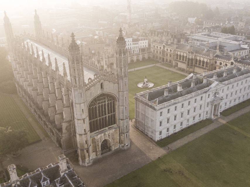Cambridge: Ghost Tour Led by University Alumni Guide - Tour Details