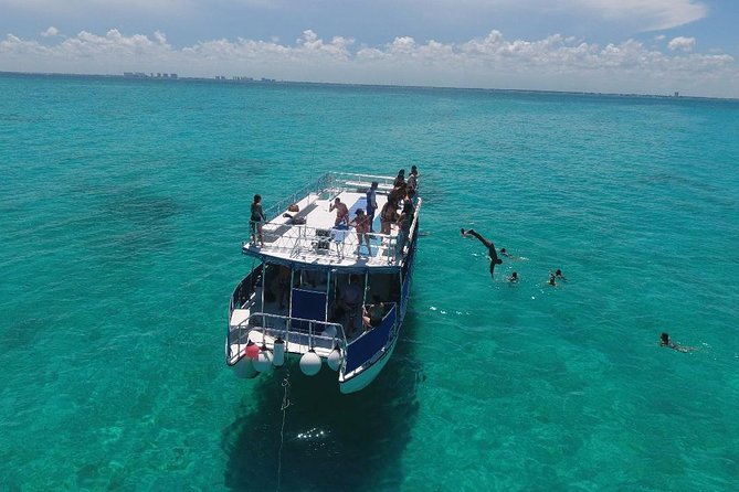 Catamaran Sightseeing Tour to Isla Mujeres - Inclusions and Amenities