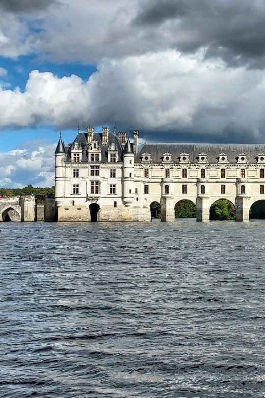 Chambord and Chenonceau Day Trip With Licensed Guide