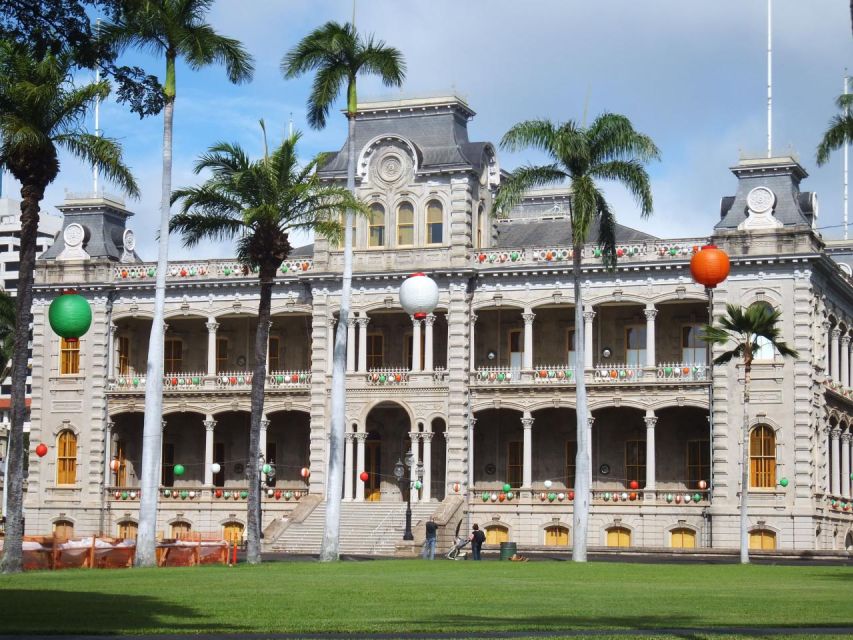 Christmas Tales in Honolulu – Walking Tour - Tour Booking Details