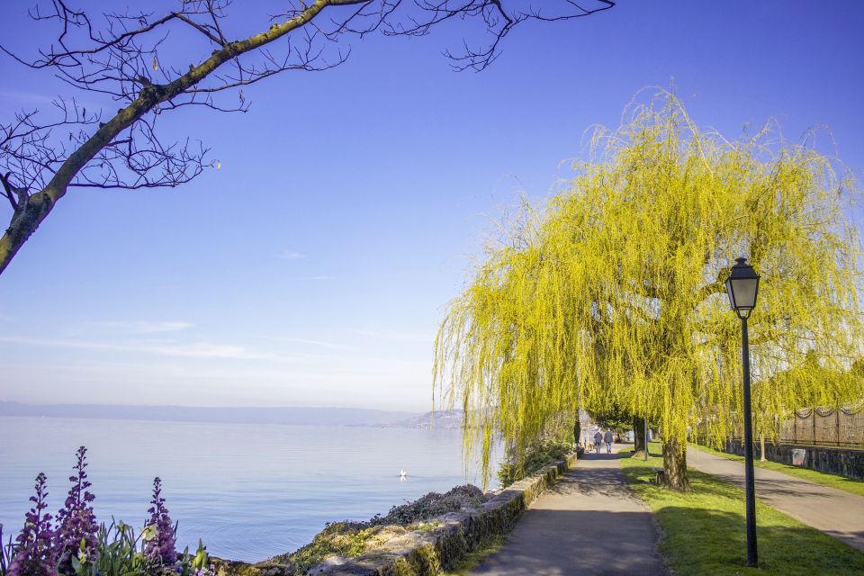 Express Walk of Montreux With a Local - Booking Details and Flexibility