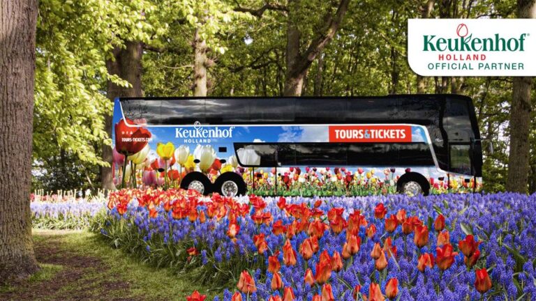 From Amsterdam: Keukenhof Flower Park Transfer With Ticket