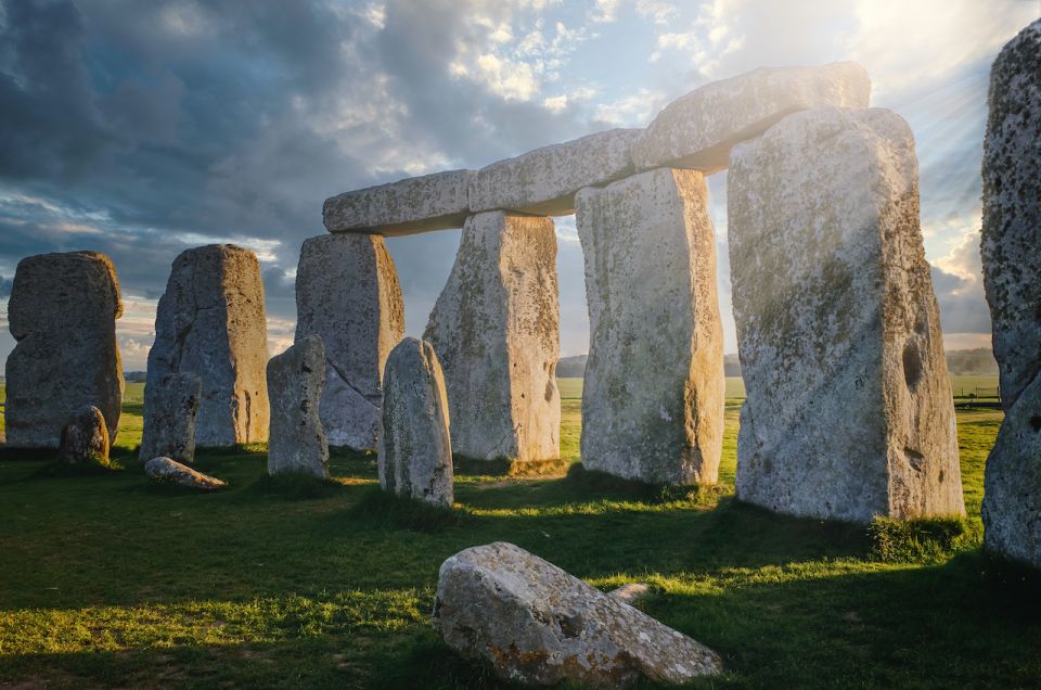From Bath: Private Stonehenge and Bath Tour With Pickup - Tour Details