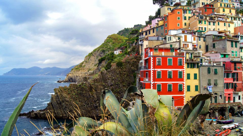 From Florence: Full-Day Private Cinque Terre Tour With Pisa - Tour Details